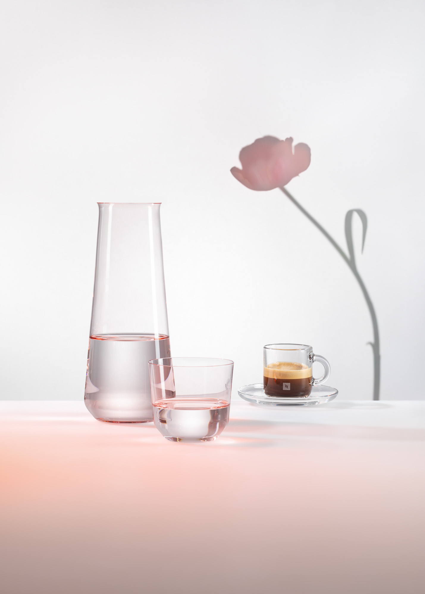 sklo, fotografie skla, fotograf Praha, design, fotograf produkty, Kvetna, Nespresso